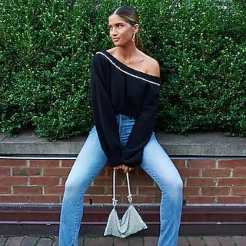 Express Black V-Neck Sweater with Rhinestone Bow - Picture 3 of 7